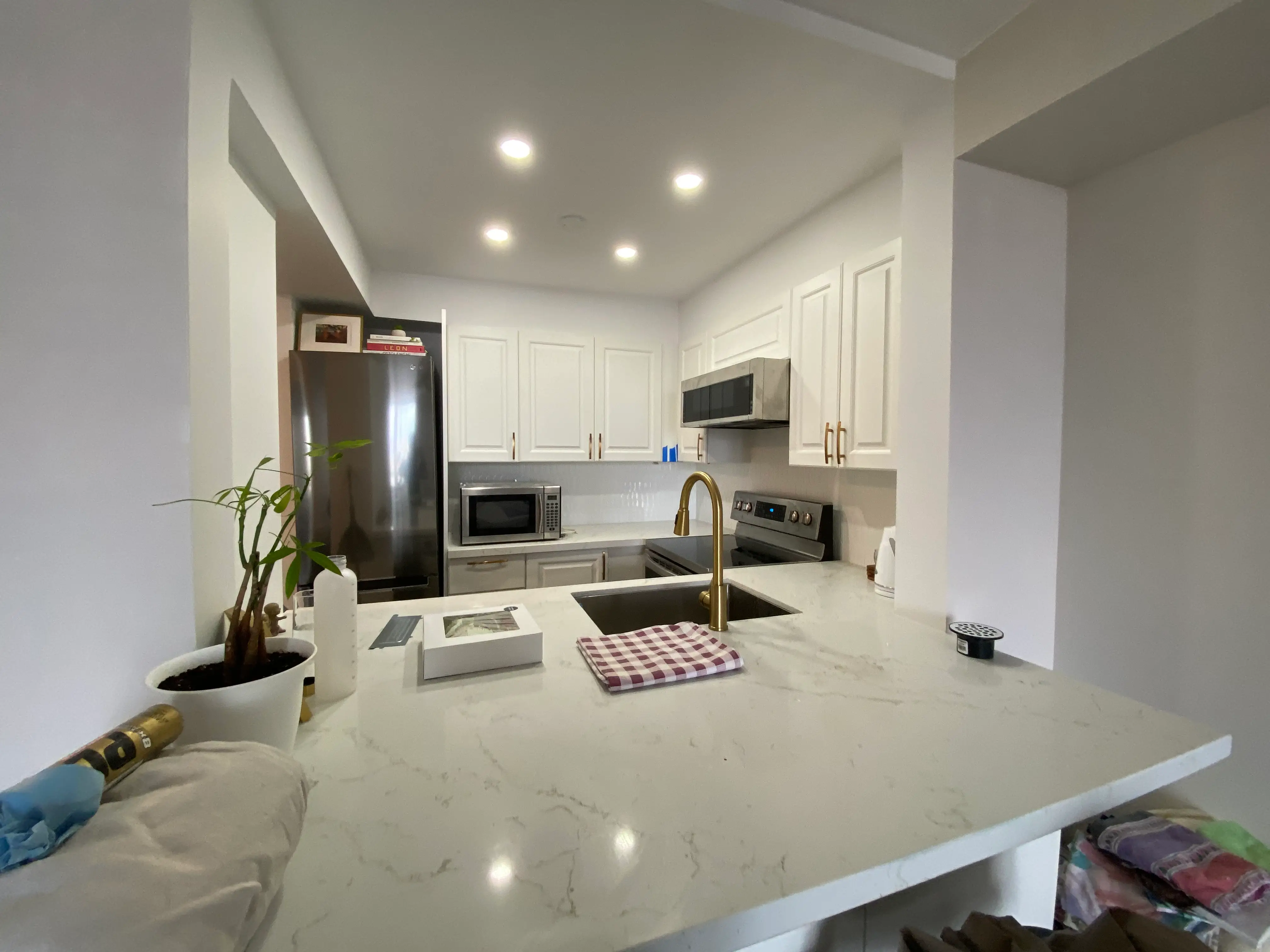 Compact kitchen renovation with efficient storage layout